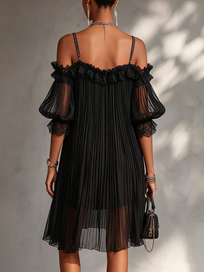 Vittoria | Black mini dress in muslin with off-shoulder design and lace edges