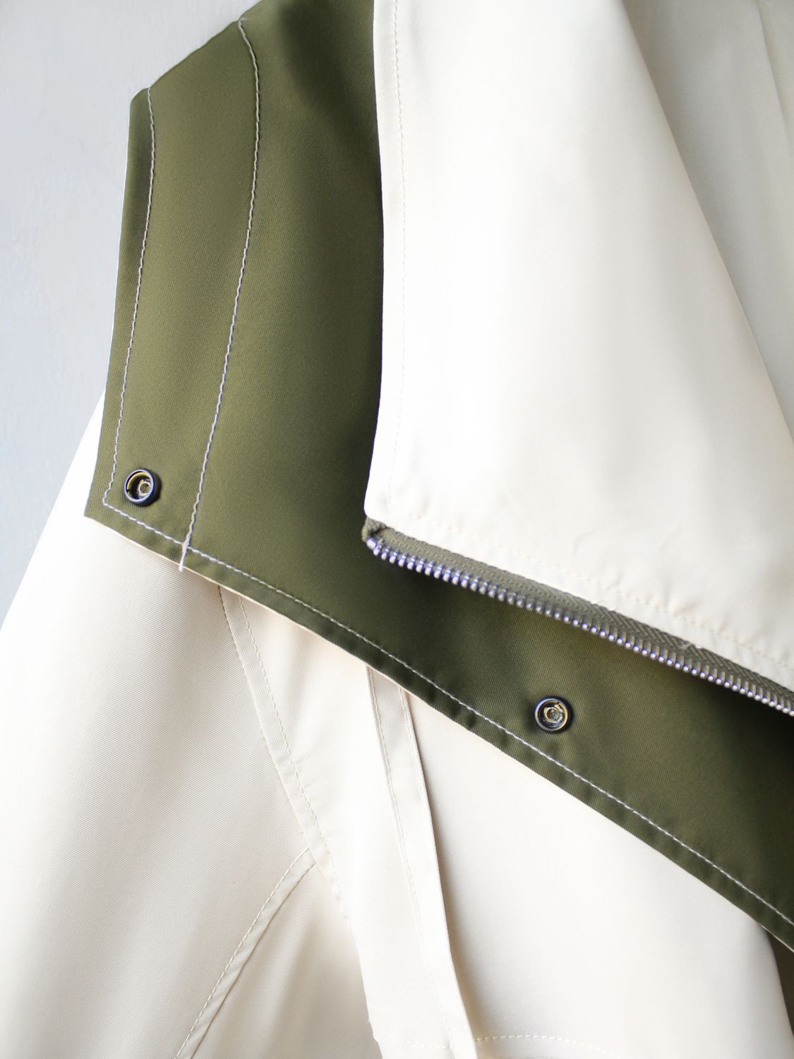 Kinsley Overcast Windbreaker