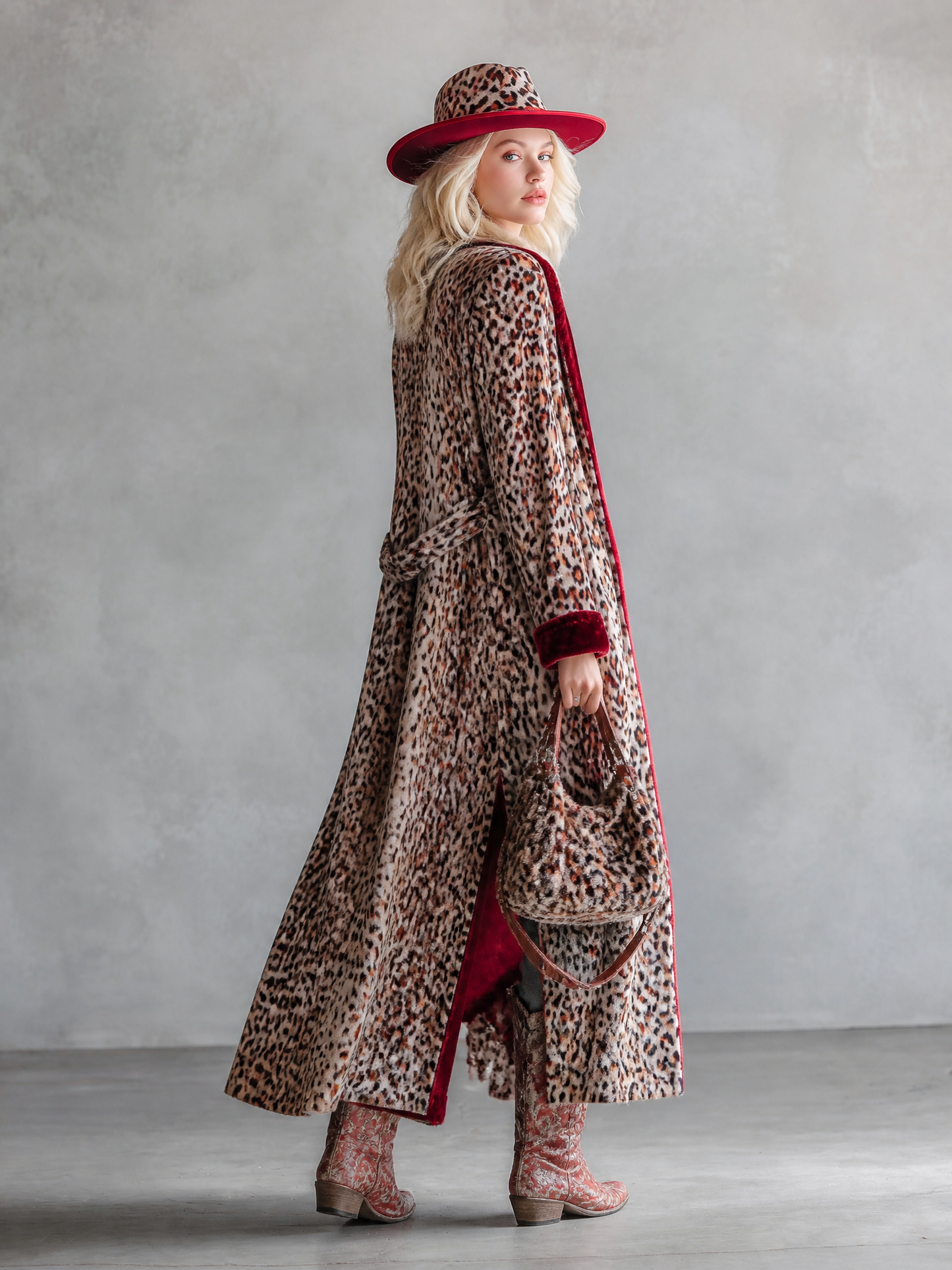 Exquisite Vintage-style Western Leopard-print Velvet Coat