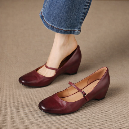 Deyra Genuine Leather Pumps