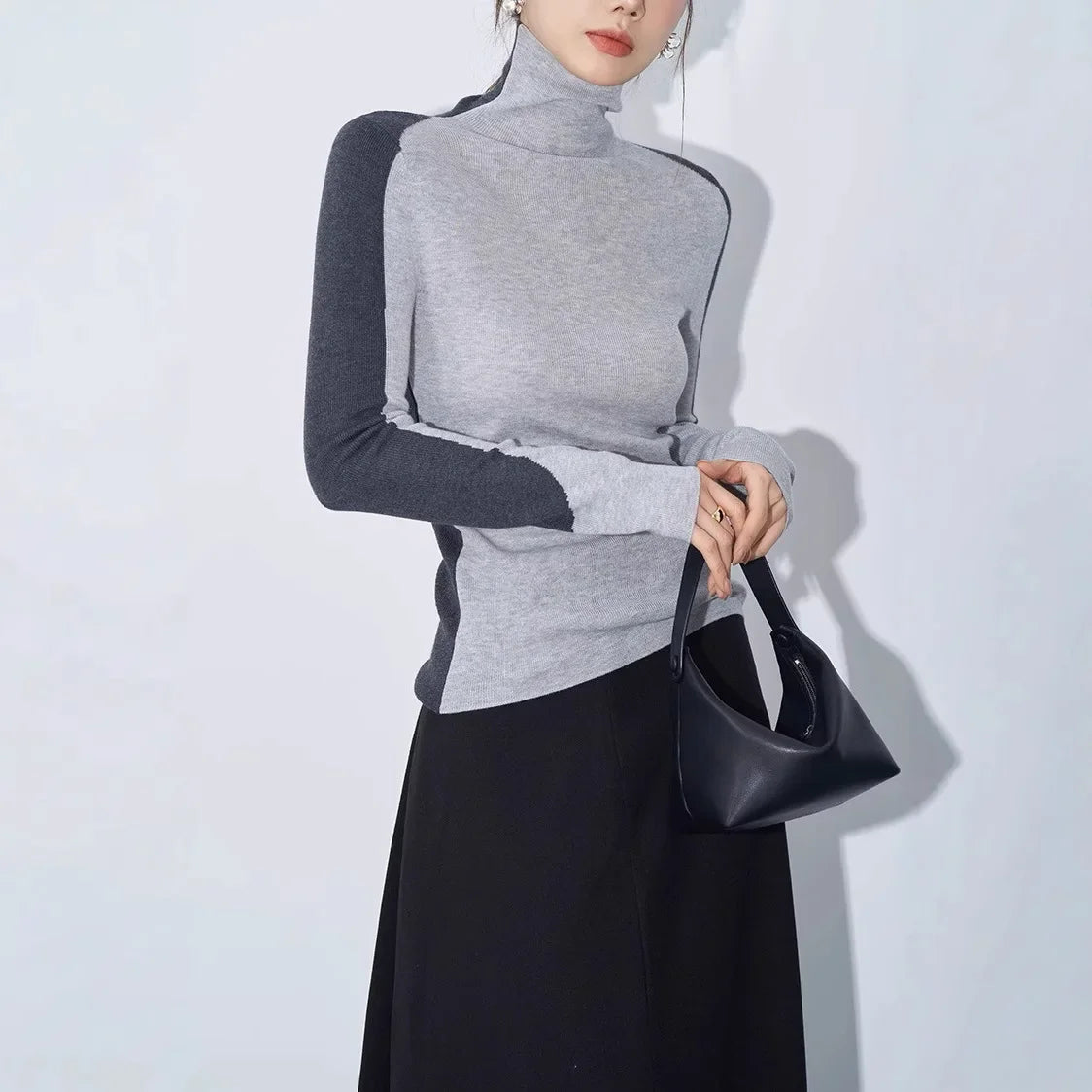 Blair | Contrast Sleeve Mock Neck Top
