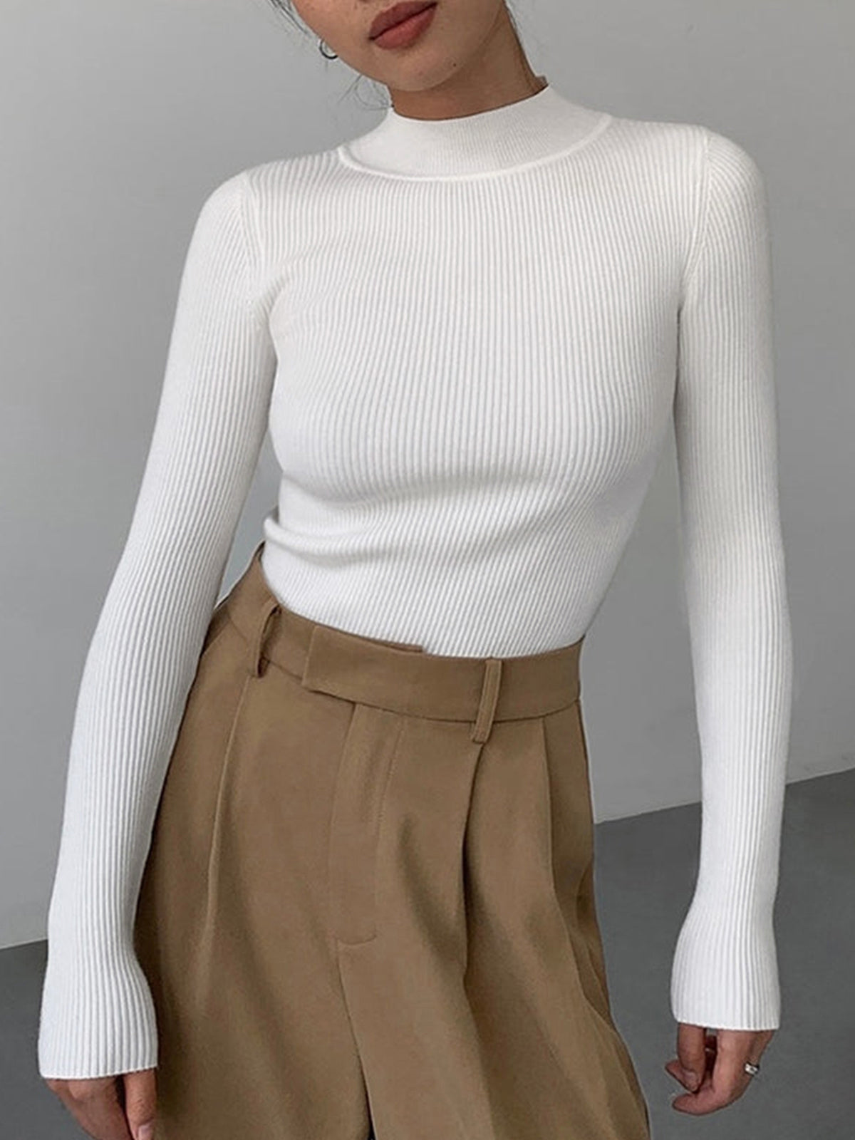 Anais | Ribbed High-Neck Top