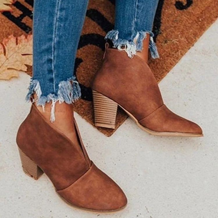 Almond Toe - Chunky Stacked Heel