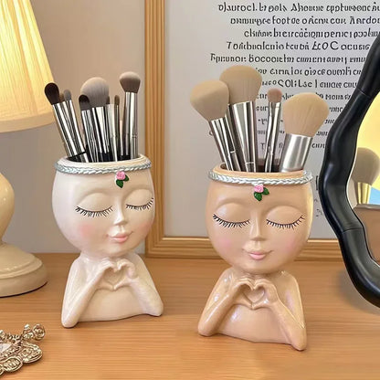 Blush Face Brush Holder