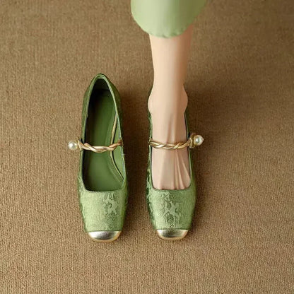 Emmie Pumps